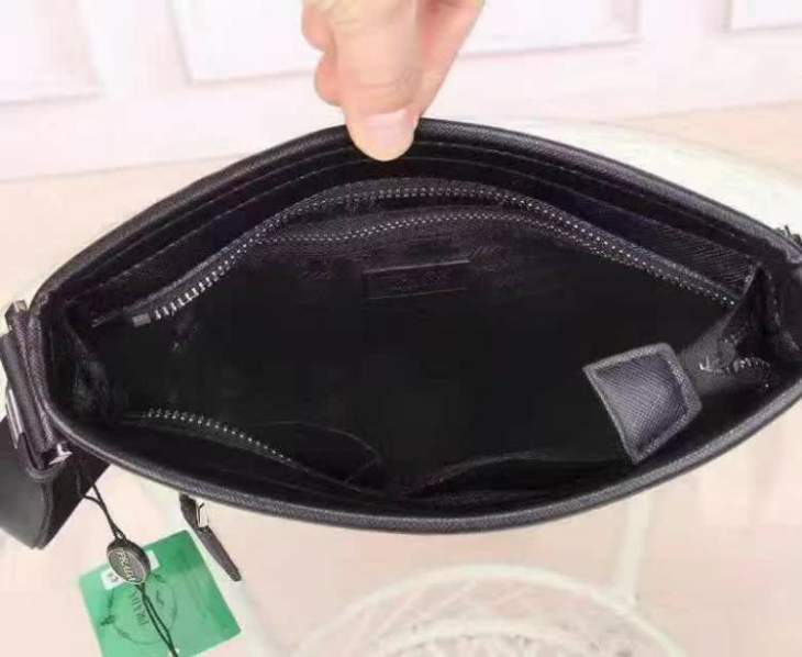 Picture of Prada Mens Bags _SKUfw167302813fw